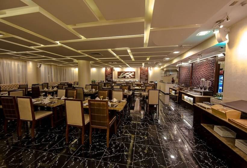 Ivory Grand Hotel Apartments