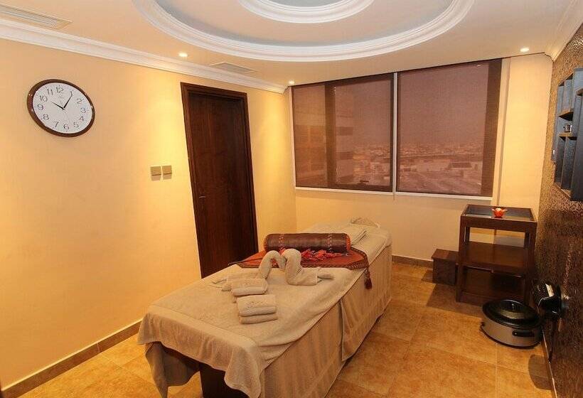 Ivory Grand Hotel Apartments