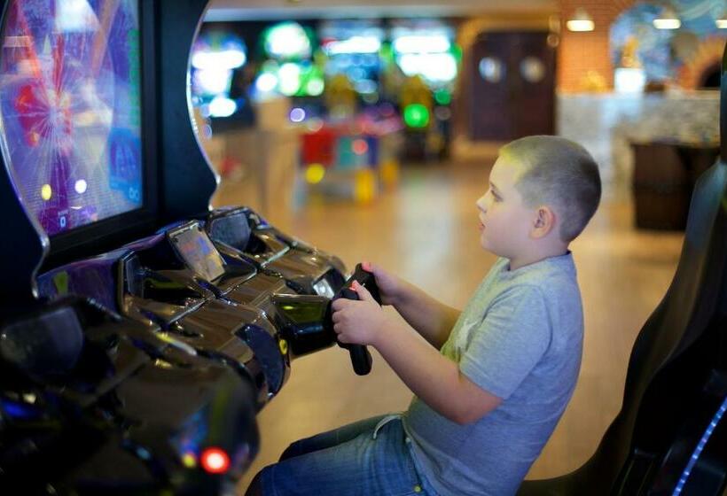 Pullman Resort Al Marjan Island