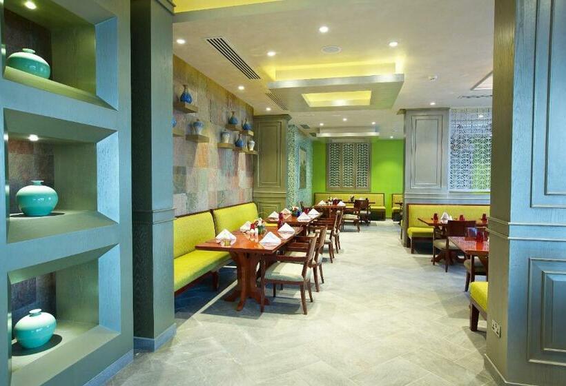 Pullman Resort Al Marjan Island