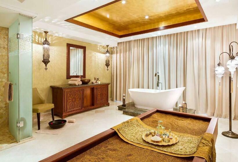 Pullman Resort Al Marjan Island