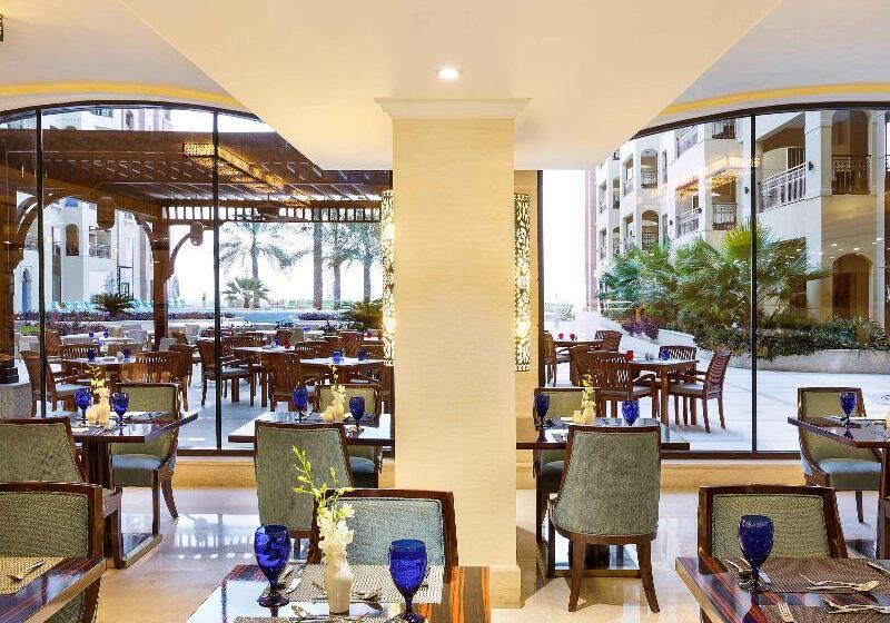 Pullman Resort Al Marjan Island