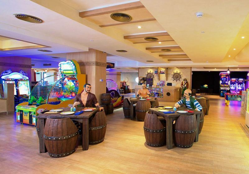 Pullman Resort Al Marjan Island