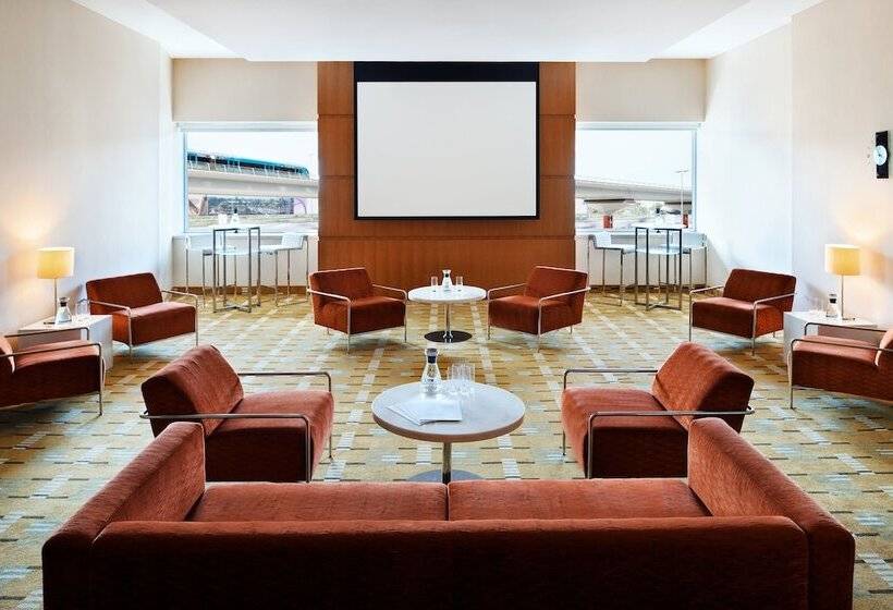 Novotel Dubai Al Barsha