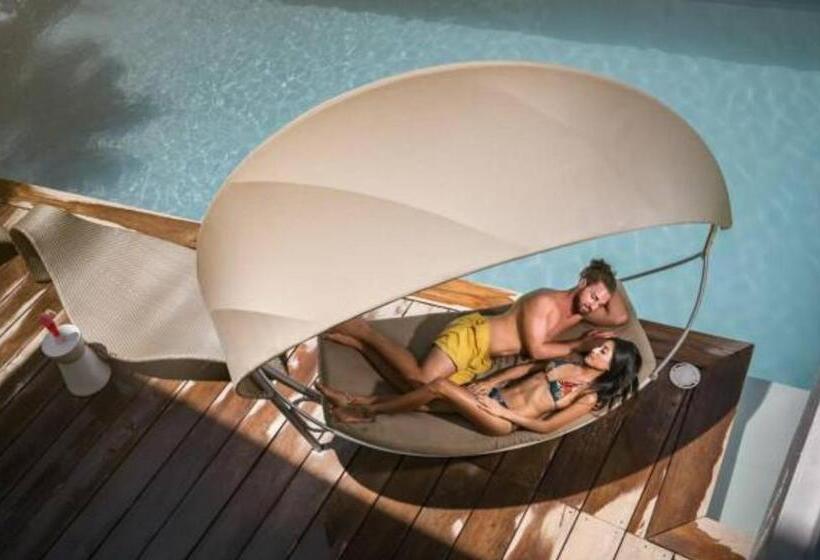 Resort Astoria Boracay