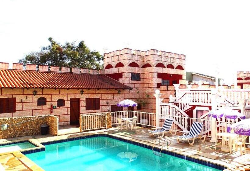 リゾートホテル Pousada Al Castello Di Giulietta E Romeo