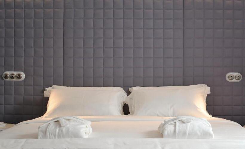 Vander Urbani Resort   A Member Of Design Hotels