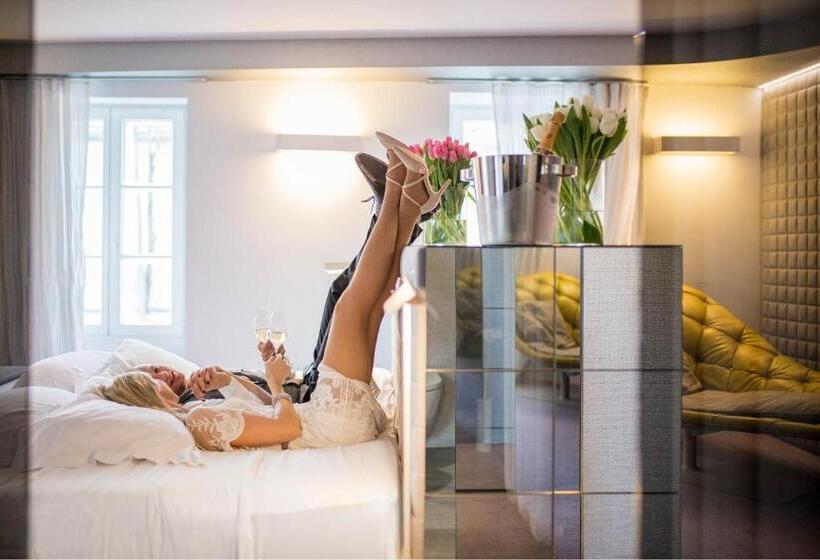 Vander Urbani Resort   A Member Of Design Hotels