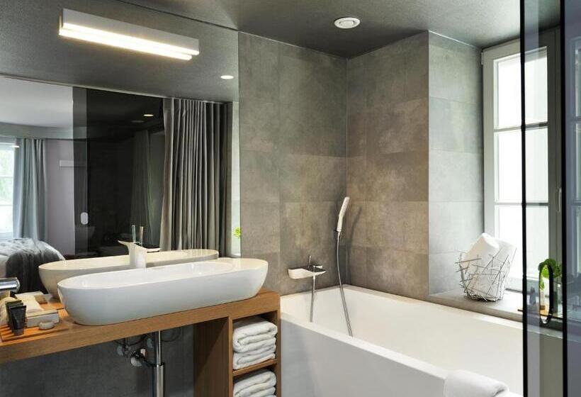 Vander Urbani Resort   A Member Of Design Hotels