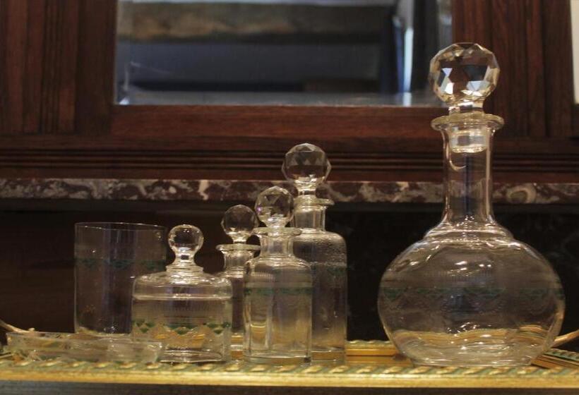 민박 Domaine De La Couderquié