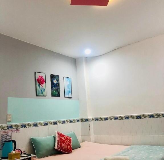 تختخواب و صبحانه Motel Khanh Nhi