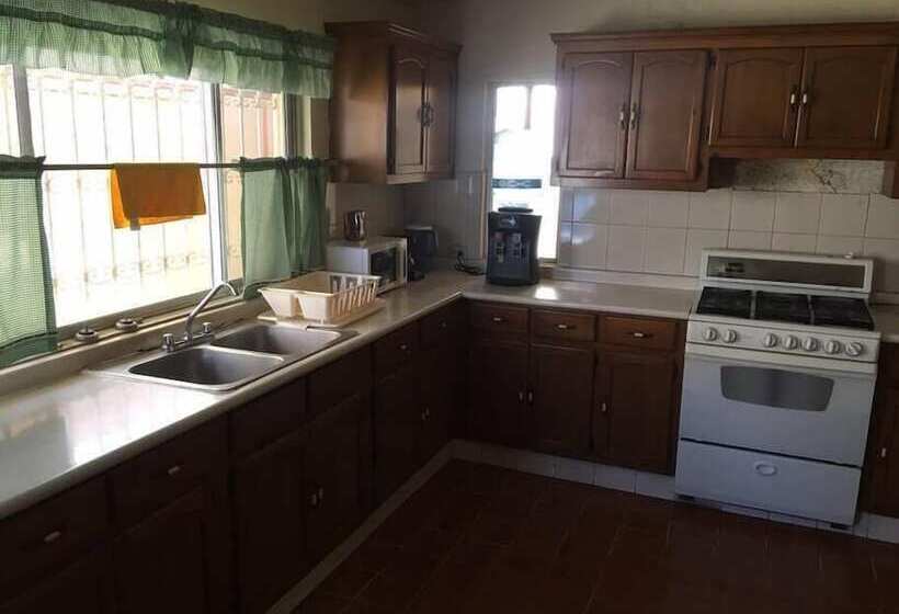 호텔 Hacienda De Nomadas   Hostel