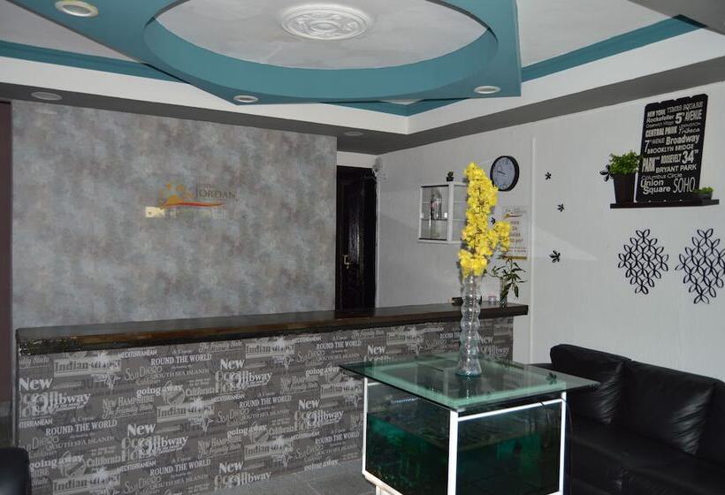 בית מלון כפרי Jordan