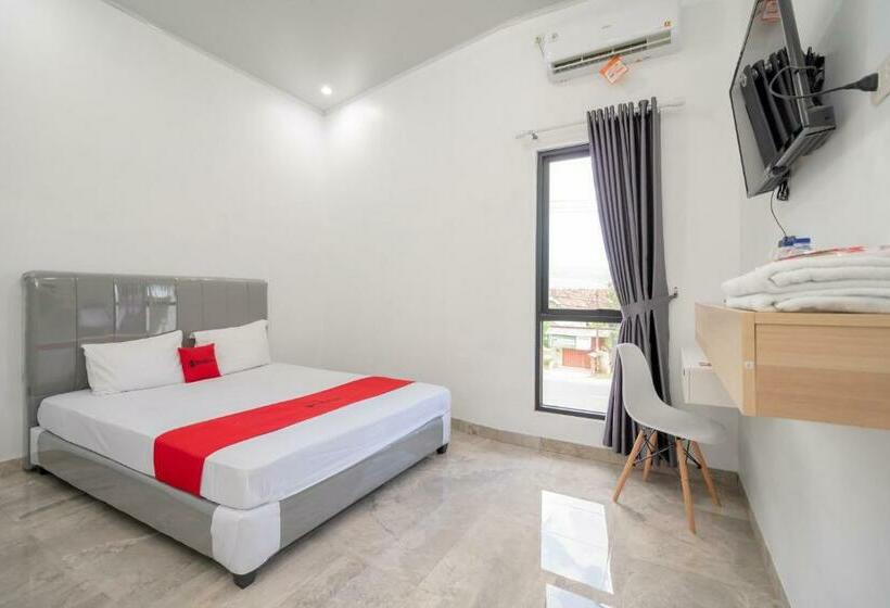 فندق Reddoorz Near Tugu Coklat Pesawaran Lampung