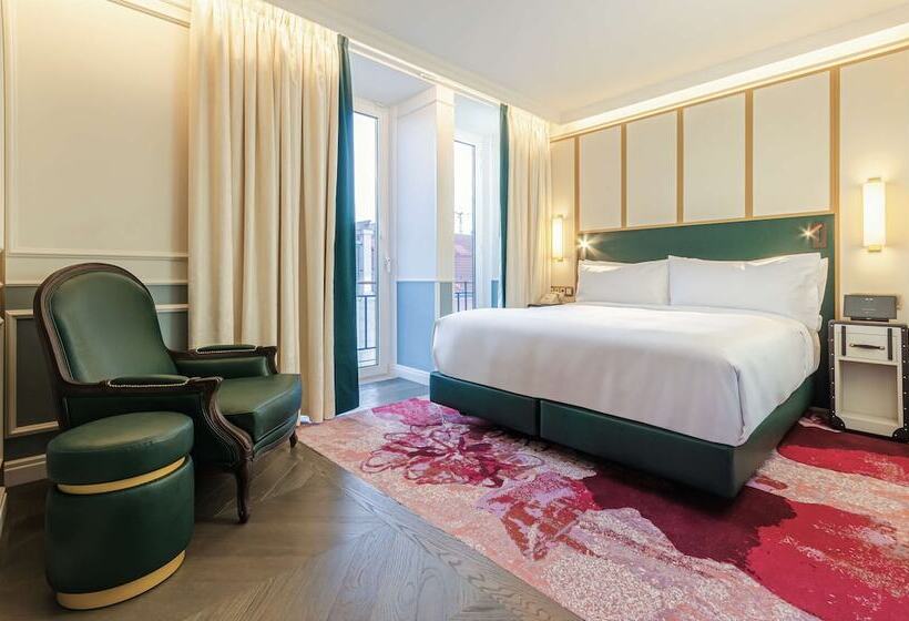 هتل The Emerald House Lisbon, Curio Collection By Hilton