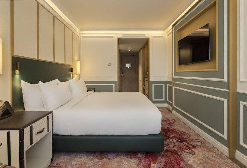 هتل The Emerald House Lisbon, Curio Collection By Hilton