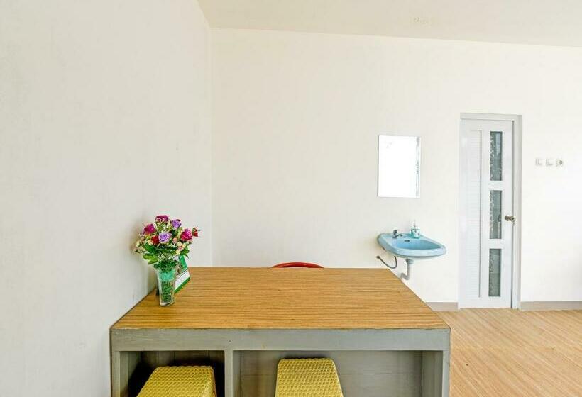 בית מלון כפרי Top Jaya Redpartner