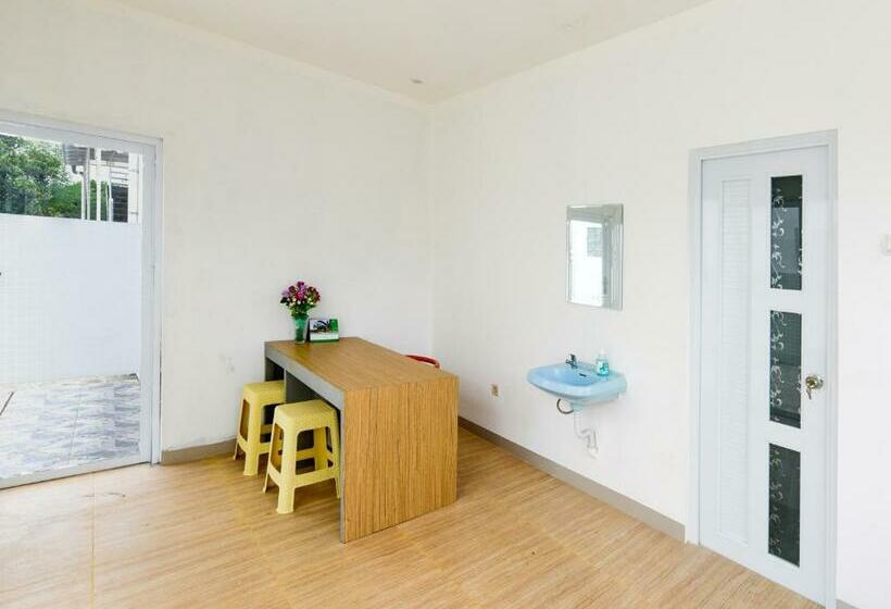 בית מלון כפרי Top Jaya Redpartner