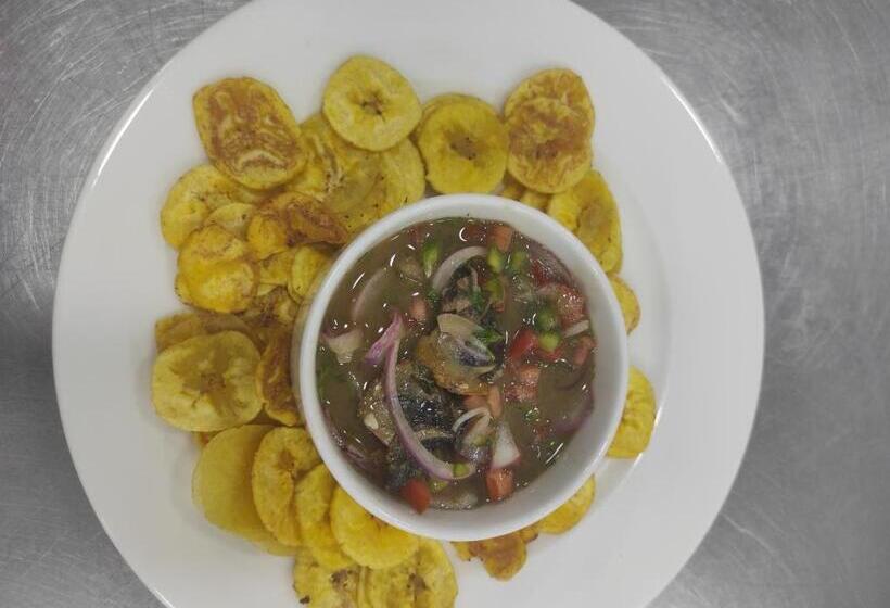 پانسیون Hostal Las Garzas Del Pelado