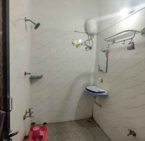 פנסיון Oyo Home 85216 Yesha Homestay