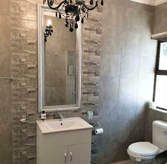 פנסיון Rudys Guesthouse