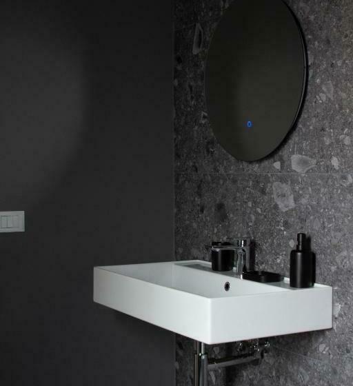 膳宿费 Whiterooms