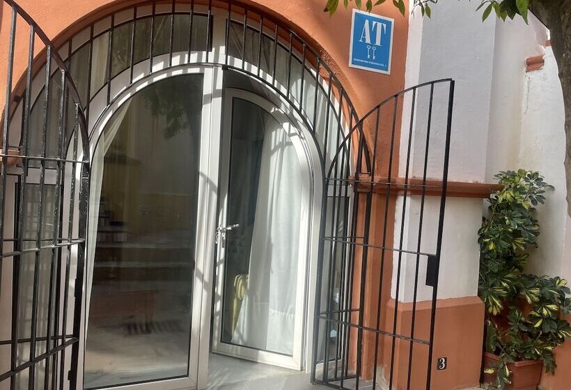 Apartamentos Puerto Sherry