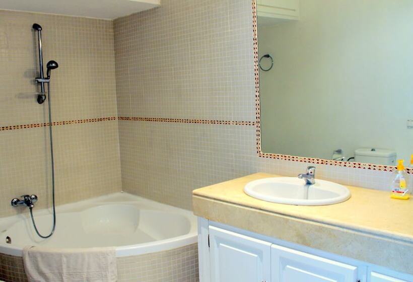 Apartamentos Puerto Sherry