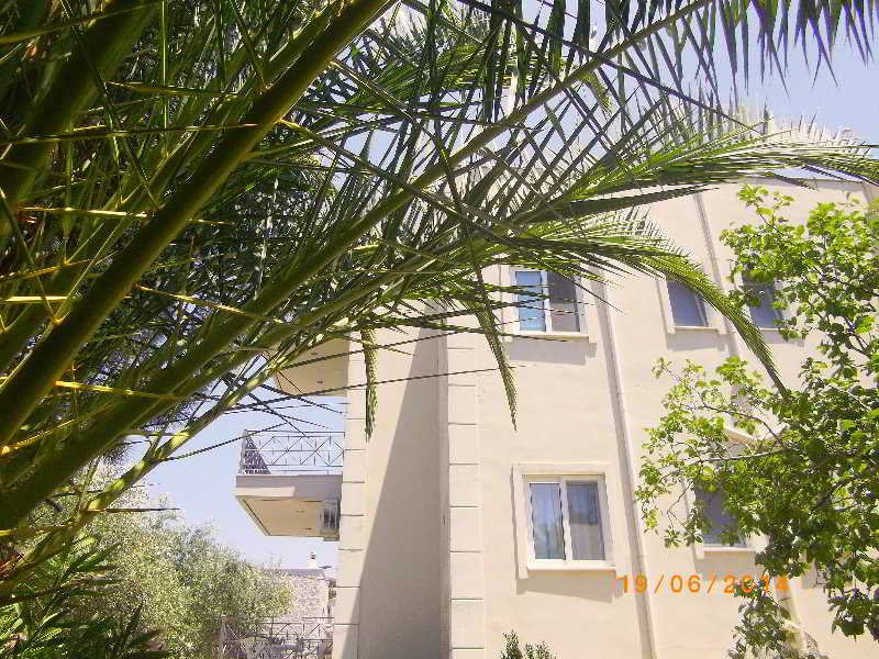 Aretimaria Apartments