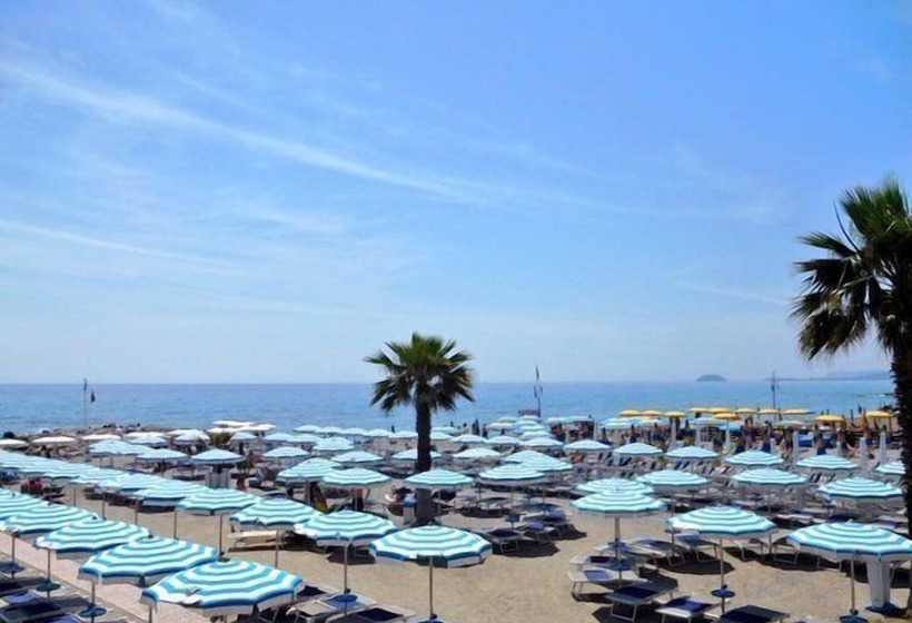 Excelsior Hotel E Appartamenti