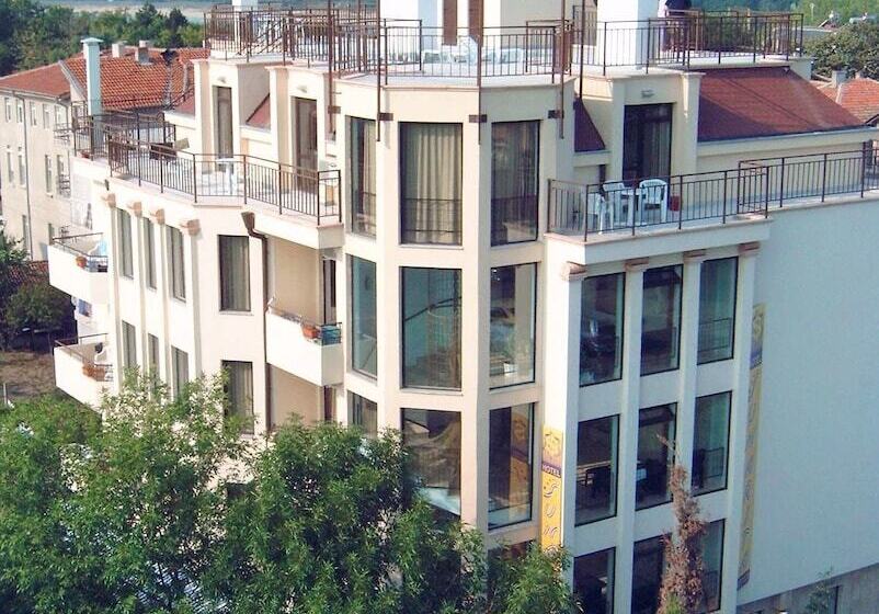 Family Hotel Sunarita