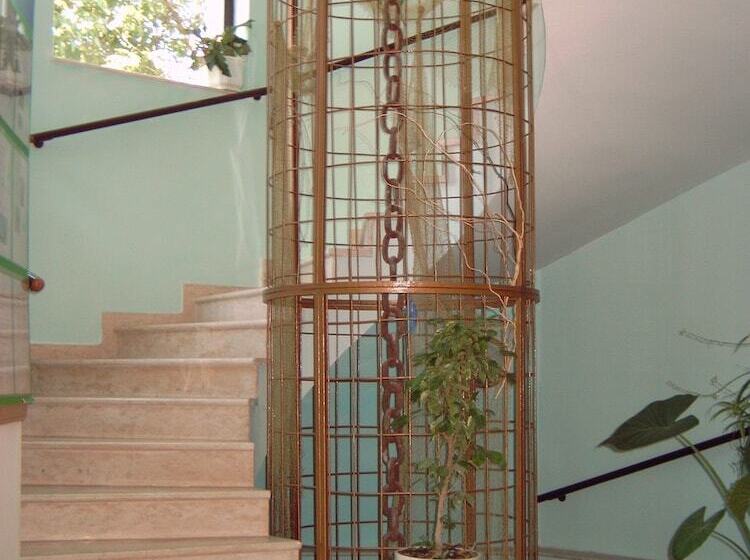 Family Hotel Sunarita