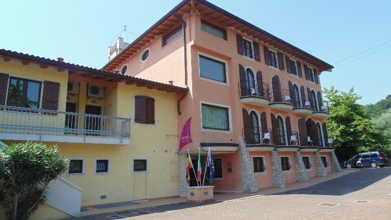 호텔 Ahg Donna Silvia Wellness