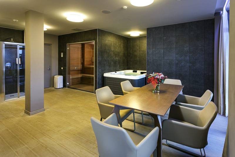 هتل Mana Suites & Sea