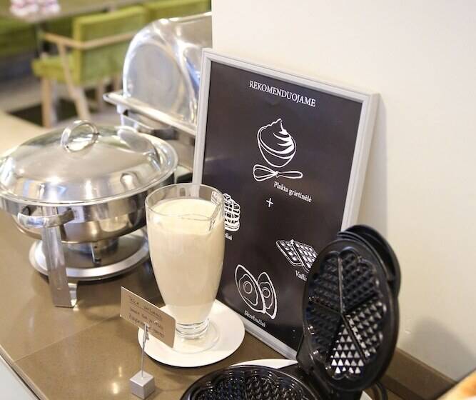 هتل Mana Suites & Sea