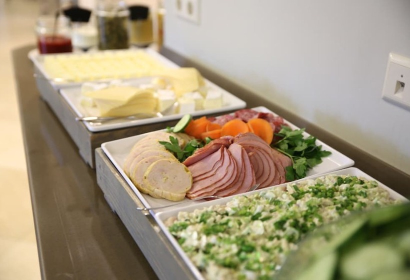 هتل Mana Suites & Sea