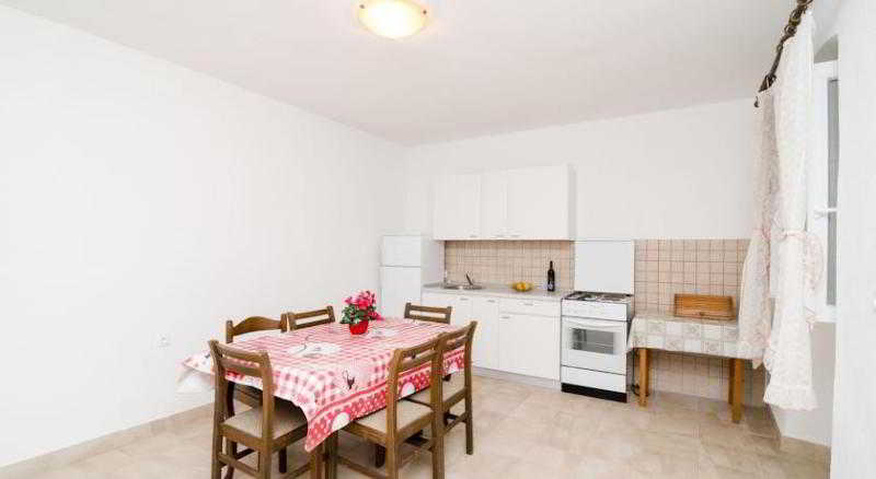 酒店 Apartments Bozovic