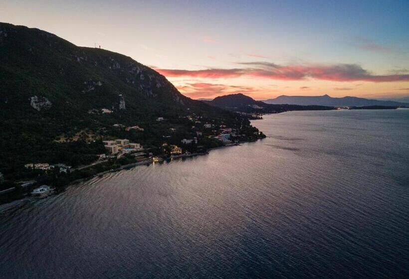 هتل Aurora Beach