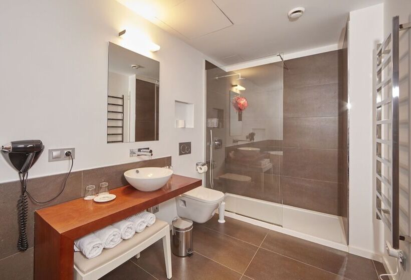 Bennoc Petit Hotel Only Adults