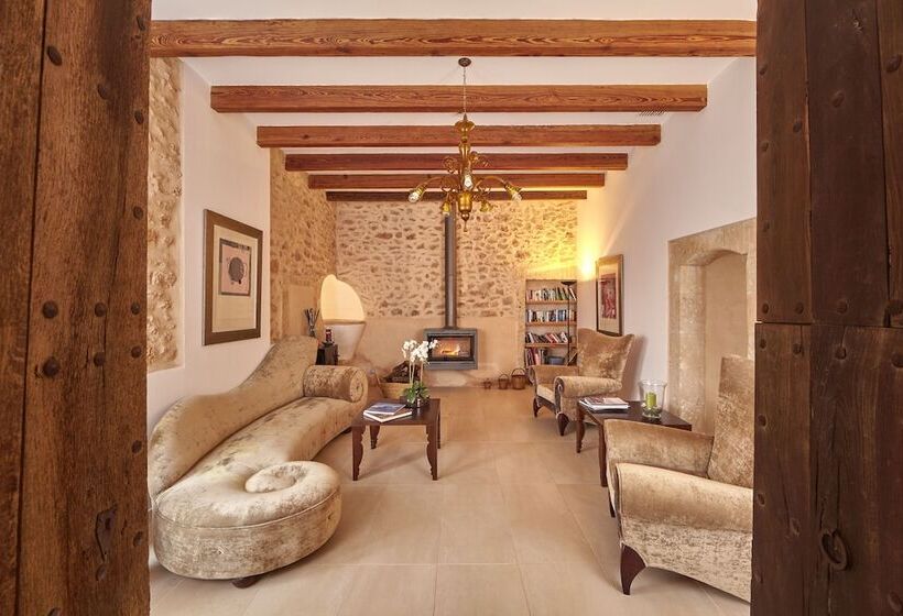 Bennoc Petit Hotel Only Adults