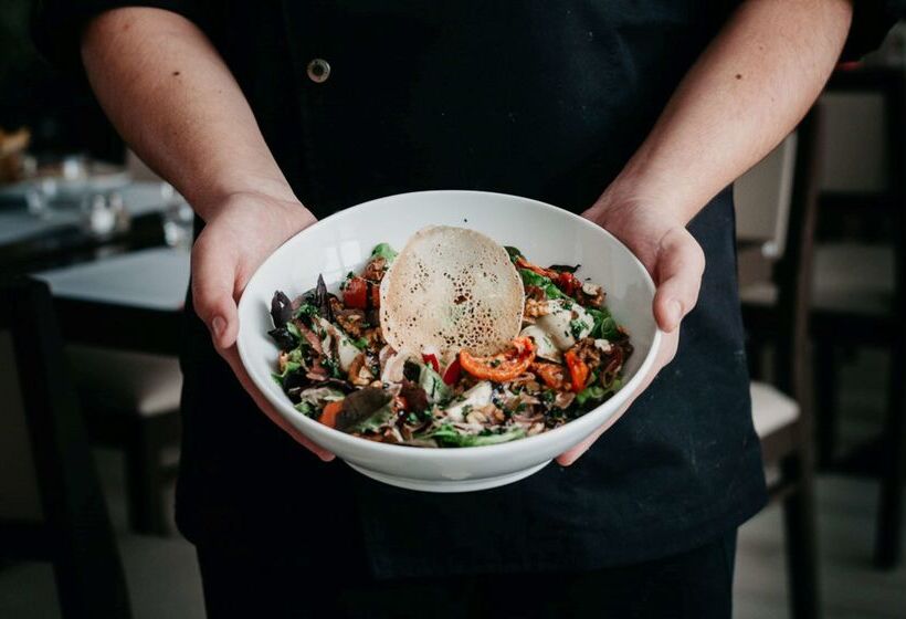 בית מלון כפרי Best Western Hôtel Des Thermes   Balaruc Les Bains Sète