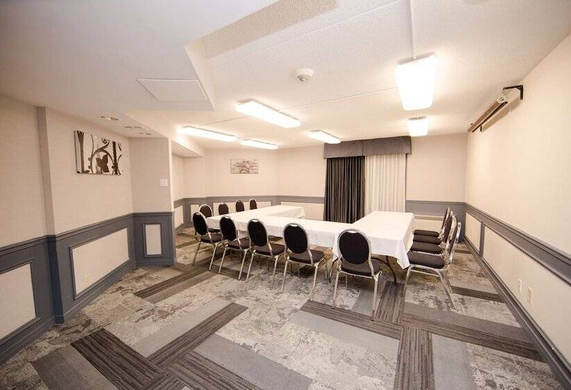 Best Western Plus Ottawa Kanata Hotel And Conference Centre