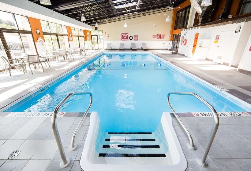 Best Western Plus Ottawa Kanata Hotel And Conference Centre