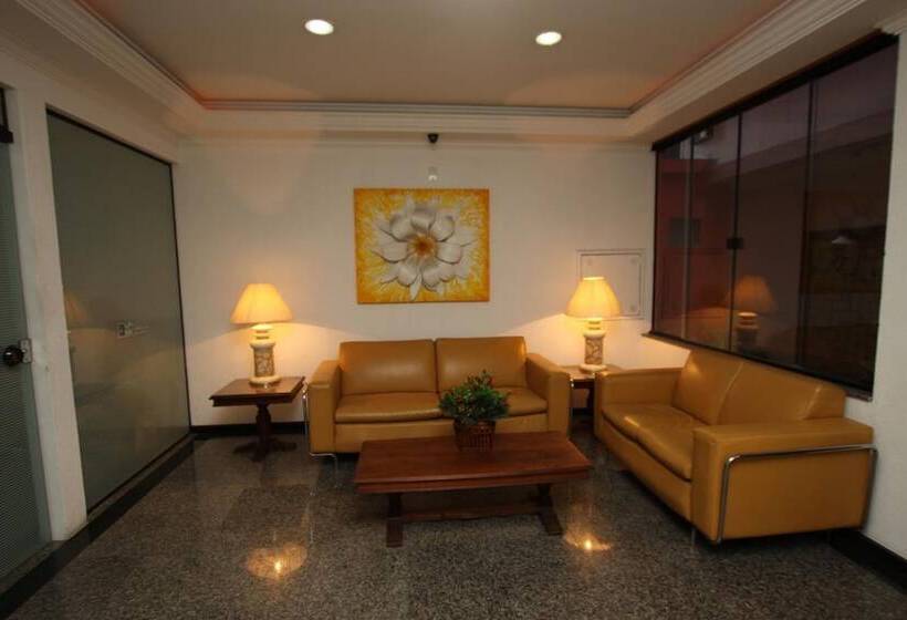 호텔 Blumenau Balneario Camboriu