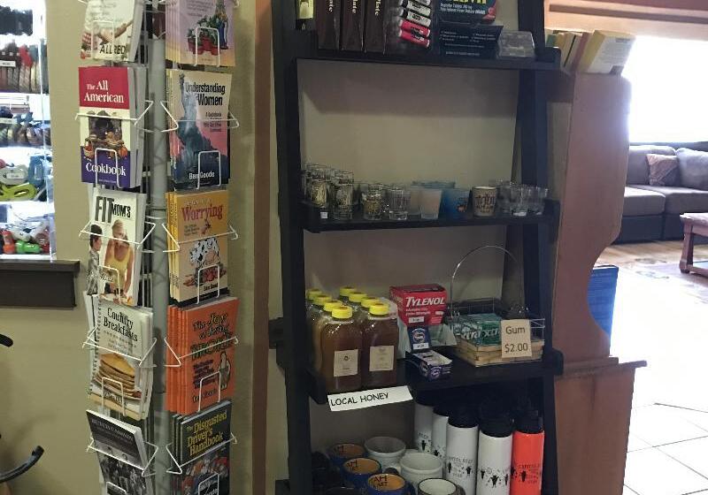 酒店 Broken Spur Inn & Steakhouse