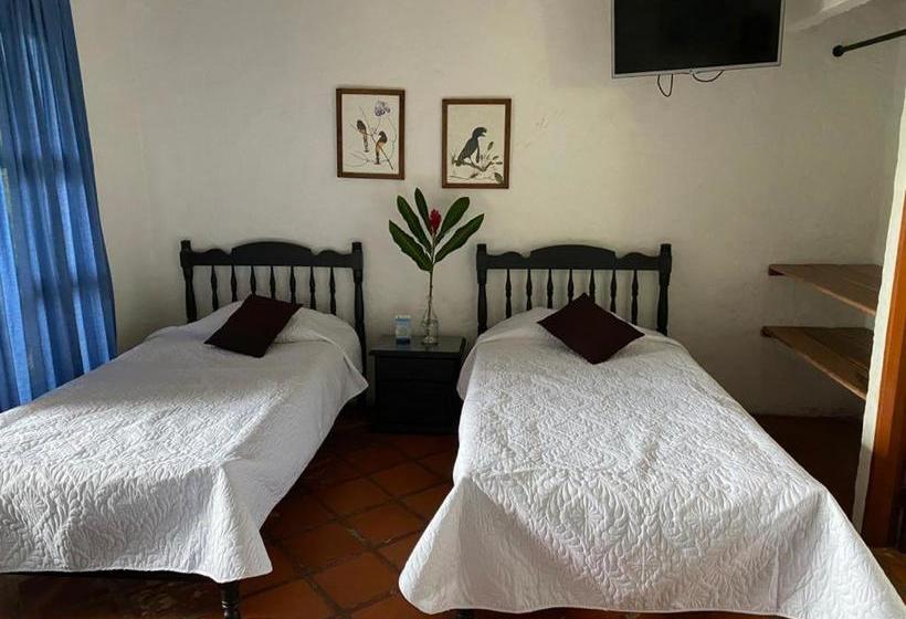 Отель Campestre Rancho California