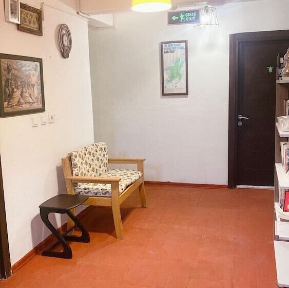 هتل Caretta Caretta