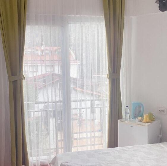 هتل Caretta Caretta