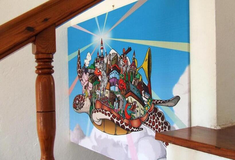 هتل Caretta Caretta