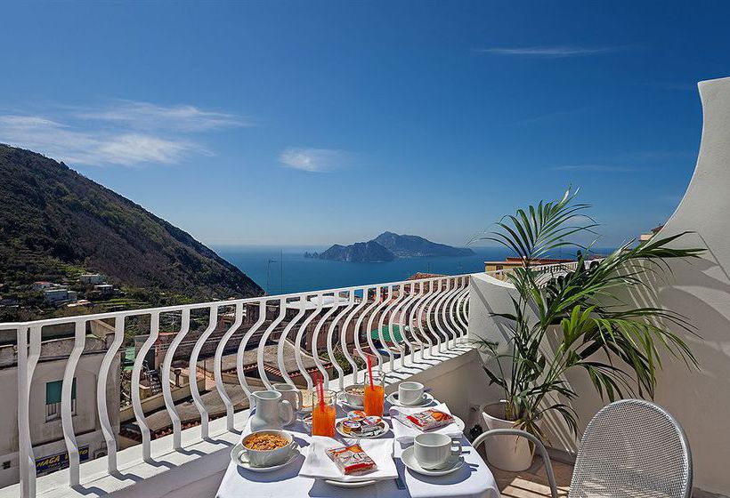 בית מלון כפרי Caruso